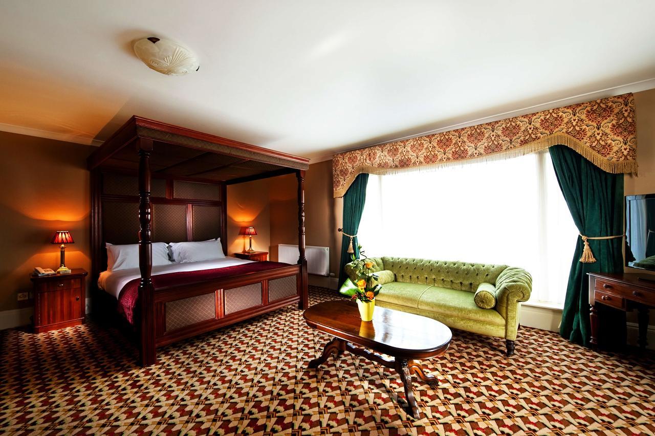 Riverbank House Hotel Ferrybank Eksteriør billede